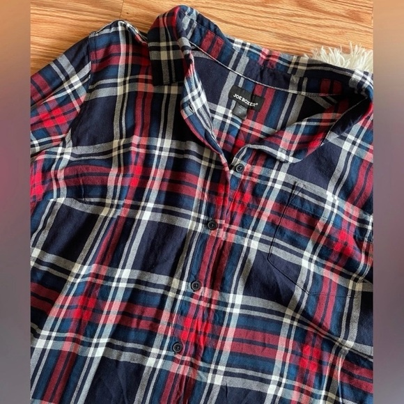 Joe Boxer Plaid Button Up - Picture 2 of 4
